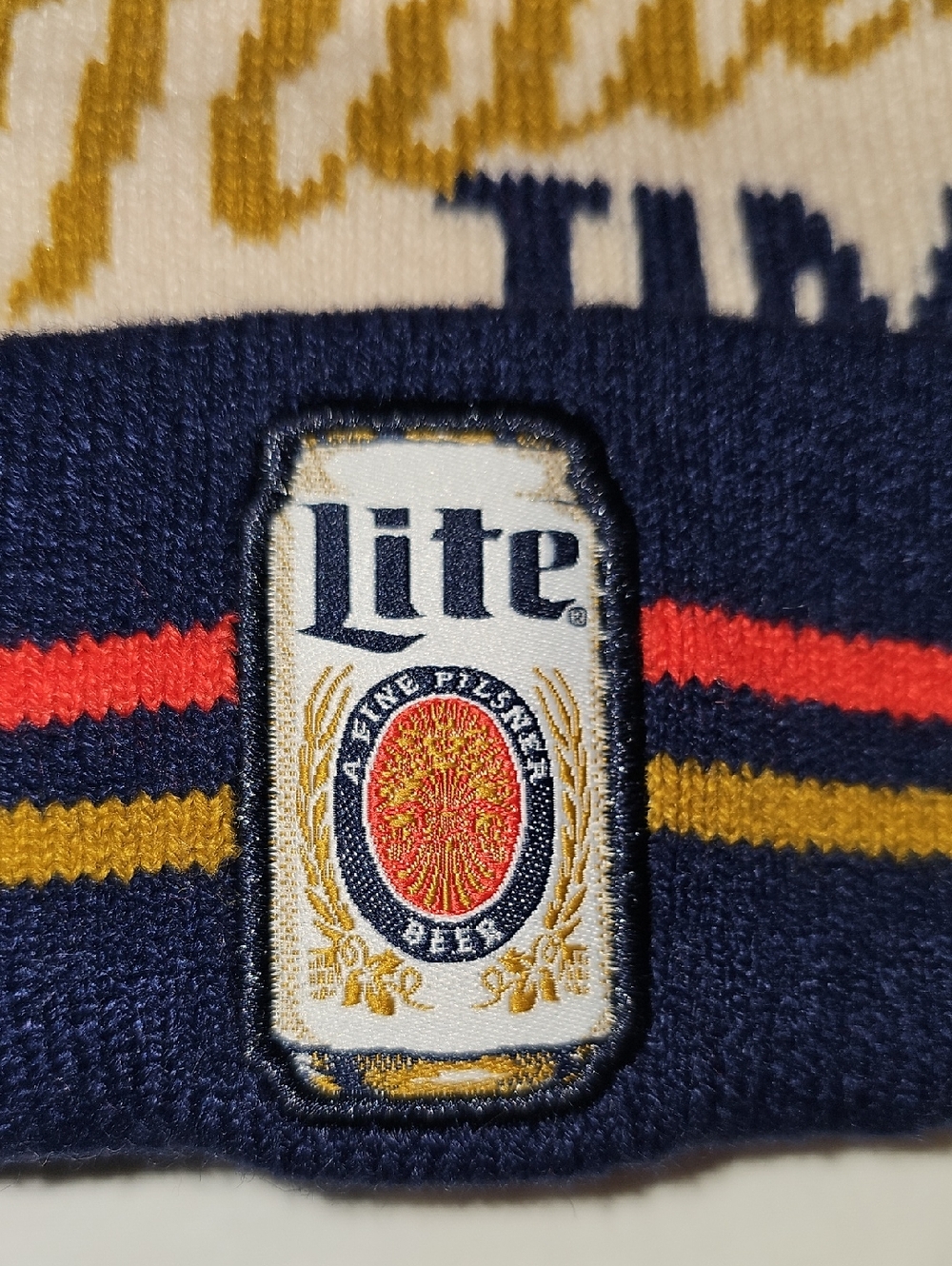 It's Miller Time Miller Lite Women’s Winter Beanie with Pom, One Size New - Picture 6 of 13